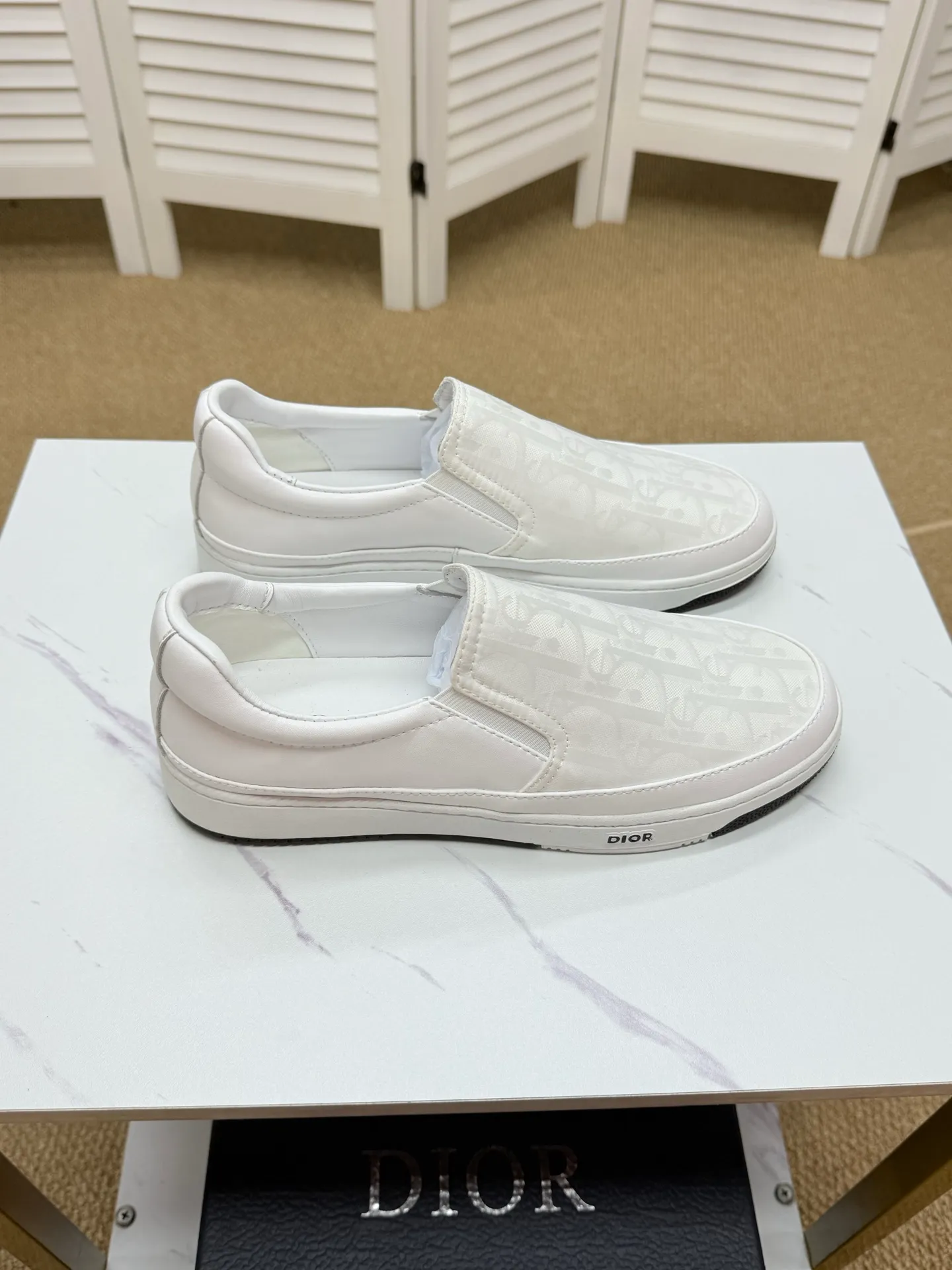 Men's clothing and shoes 210. (DIOR-Dior) casual sports shoes, official website synchronization, counter quality, fashionable and simple classic style, original outsole, size: 39-44 (45, 46 customized, non-refundable) Yh